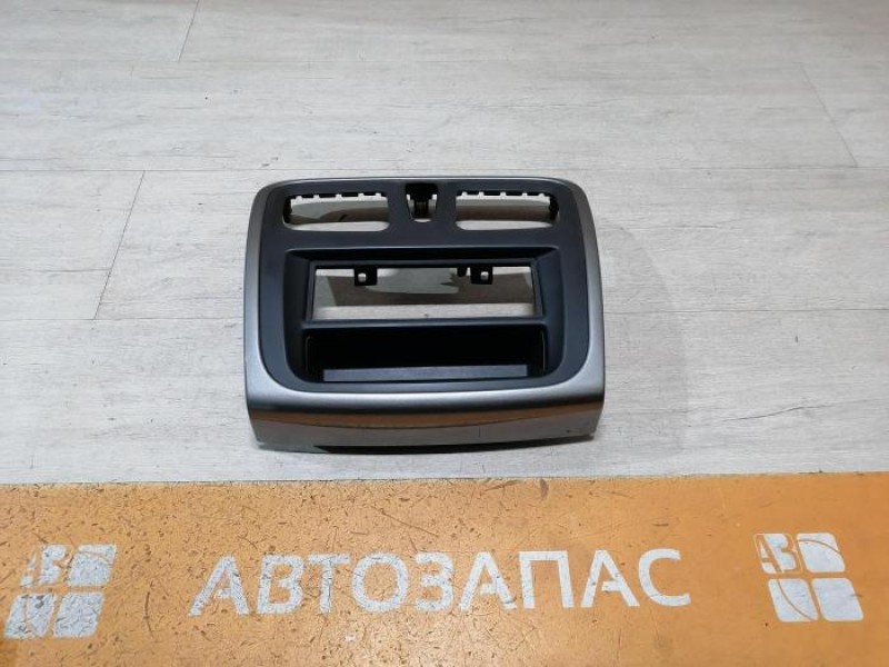 Logan №52 рамка под магнитолу 1 дин