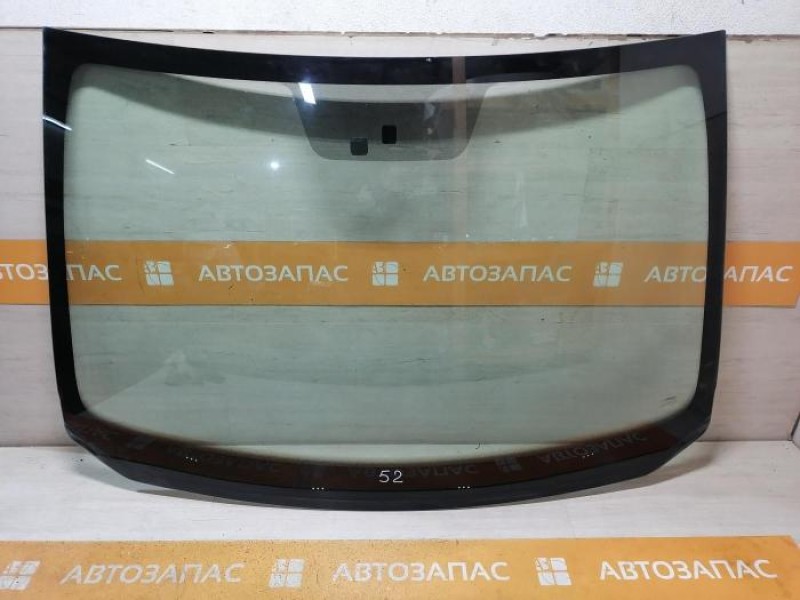 Logan №52 стекло лобовое 19 деф