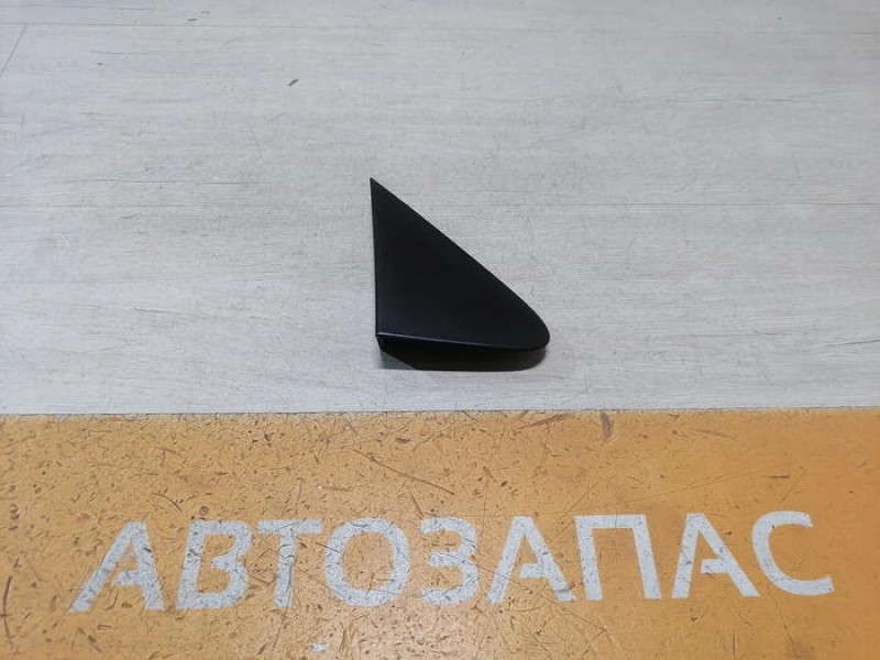 Corolla №4 накладка крыла передняя правая