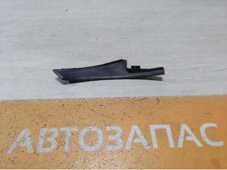 Corolla №4 уголок жабо правый