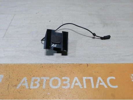 Audi A6 C5 динамик пищалка