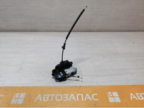 Ceed 1 П замок двери задний левый