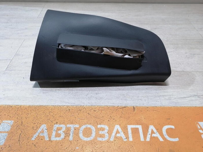 Sandero №19 подушка безопасности пассажира стрел
