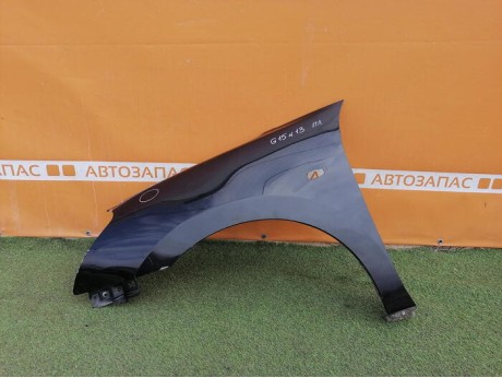 Almera G15 №13 крыло переднее левое деф
