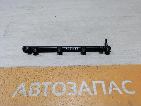 Almera G15 №13 рампа топливная K4M 16кл