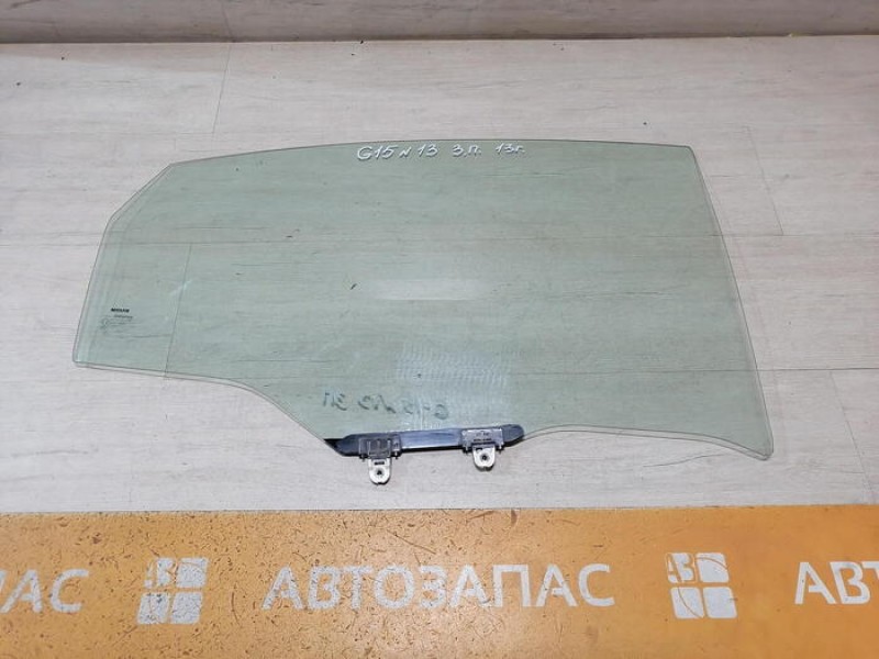 Almera G15 №13 стекло заднее правое 13
