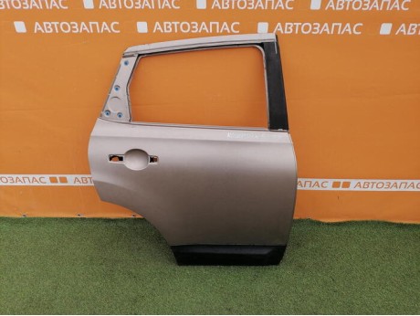 Qashqai №5 дверь задняя правая
