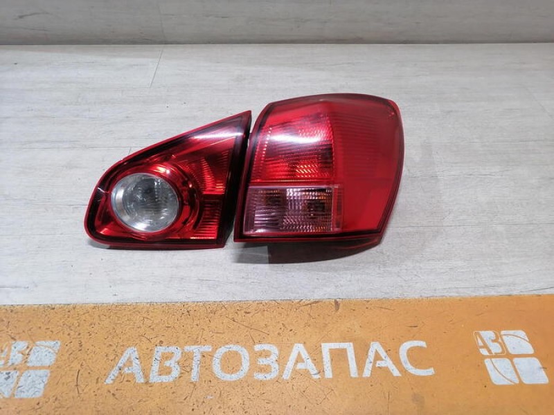 Qashqai №5 фонарь правый к-кт