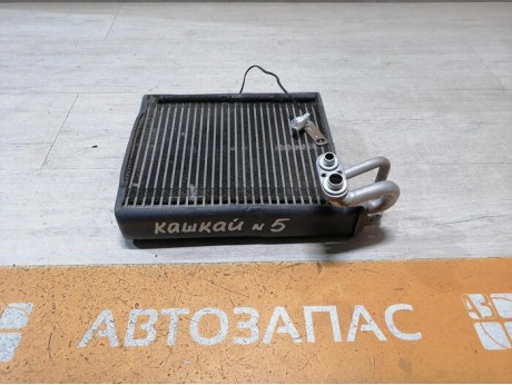 Qashqai №5 радиатор кондиционера печки