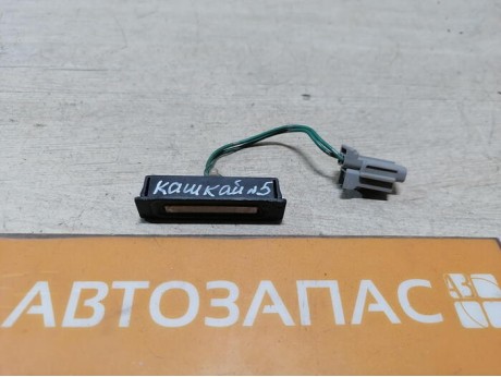 Qashqai №5 кнопка багажника деф