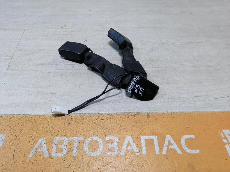 Qashqai №5 замок ремня безопасности двойной задний правый