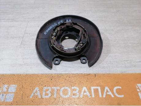 Qashqai №5 комплект ручника и кожух тормозного диска задний левый