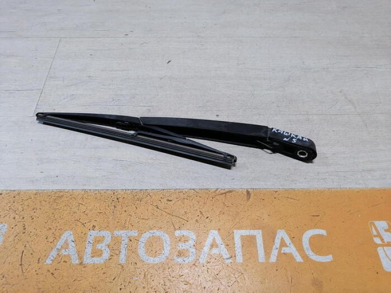 Qashqai №5 поводок заднего дворника