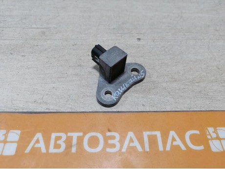 Qashqai №5 датчик удара