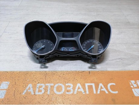 Focus 3 №7 панель приборов