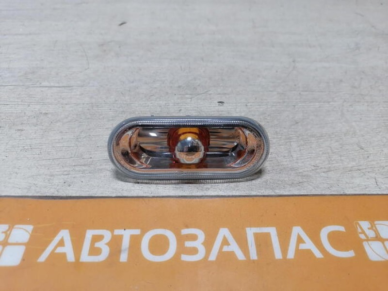 Polo №7 повторитель поворота в крыло