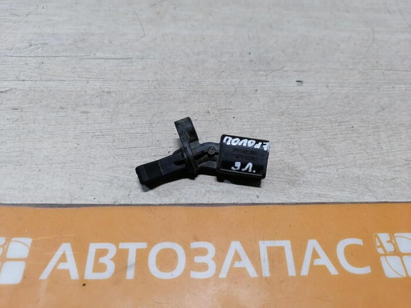Polo №7 датчик абс задний левый