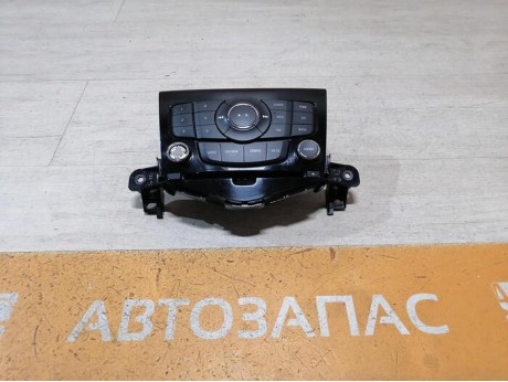 Cruze №6 блок управления магнитолой