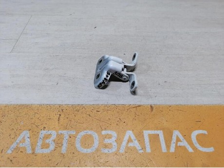 Cruze №6 петля двери задняя правая верхняя