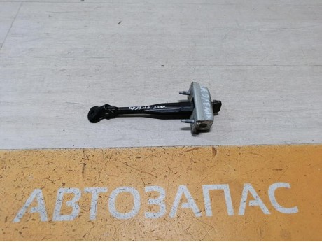 Cruze №6  ограничитель двери зад