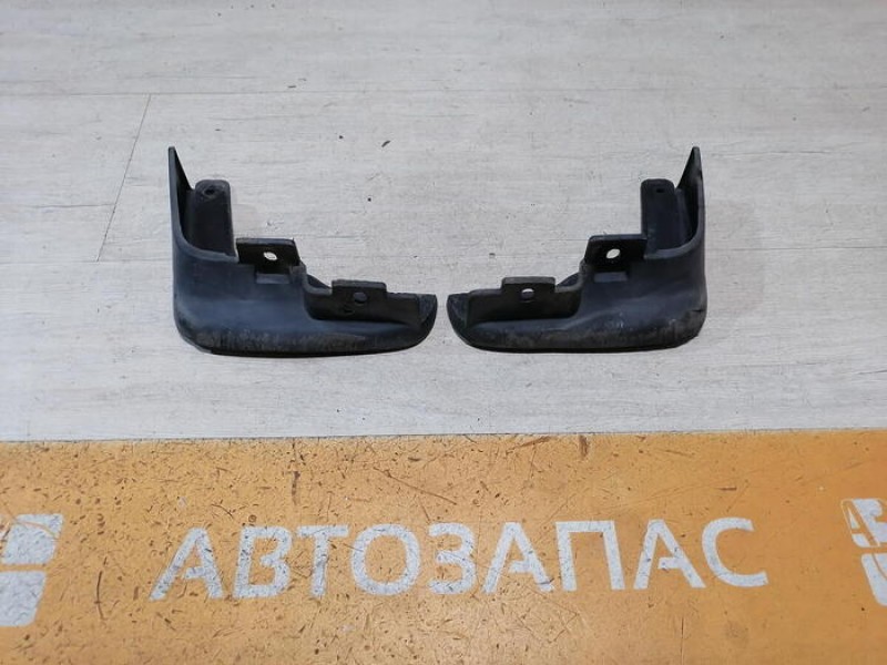 Cruze №6 брызговик передний левый