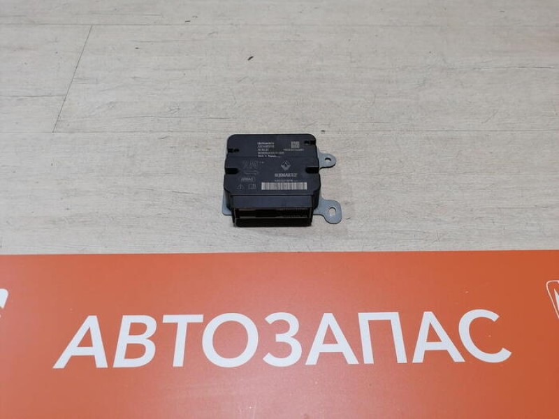Sandero №20 блок подушек SRS AIR BAG стрел