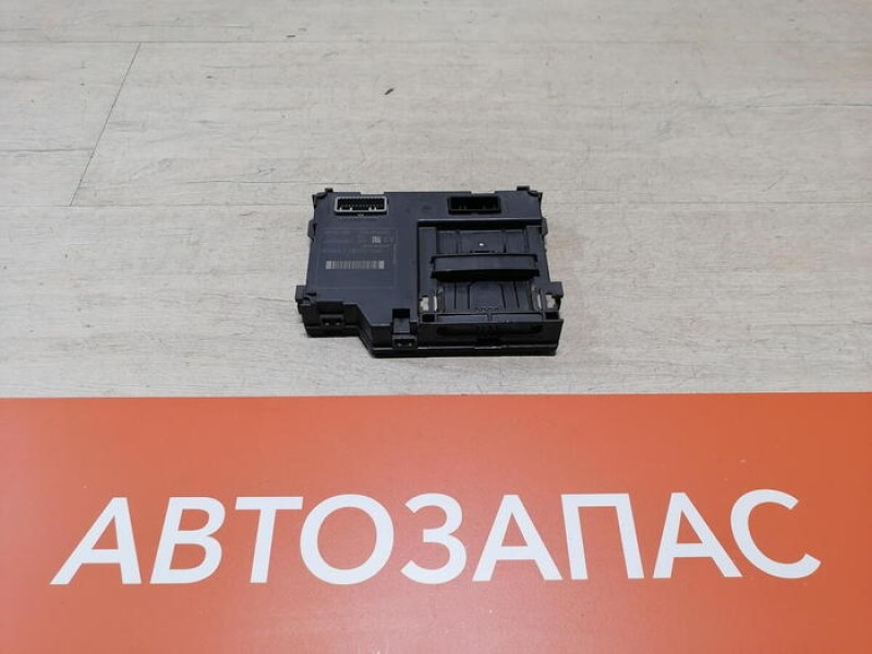 Sandero №20 блок управления бесключевым доступом