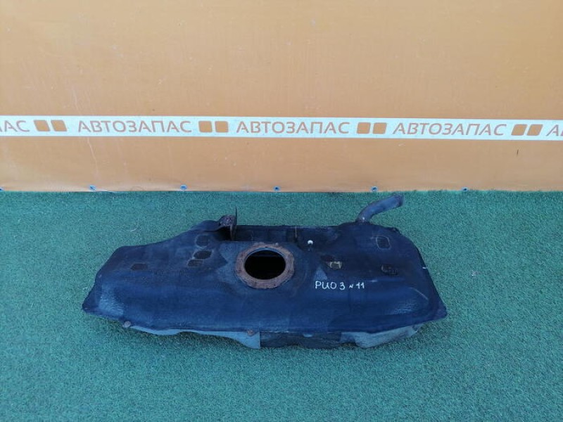 Rio 3 №11 бензобак