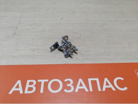 Outlander 3 №1 петля двери задняя правая верхняя