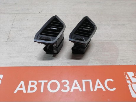 XRay 1 №1 дефлектор торпедо левый боковой