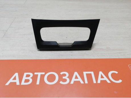 XRay 1 №1 накладка торпедо под блок управления печкой