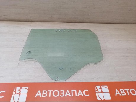XRay 1 №1 стекло заднее левое 17