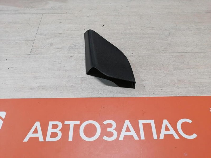 XRay 1 №1 заглушка зеркала левая уголок