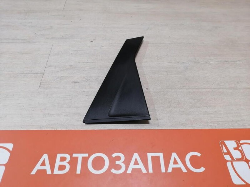 XRay 1 №1 накладка двери задняя правая деф