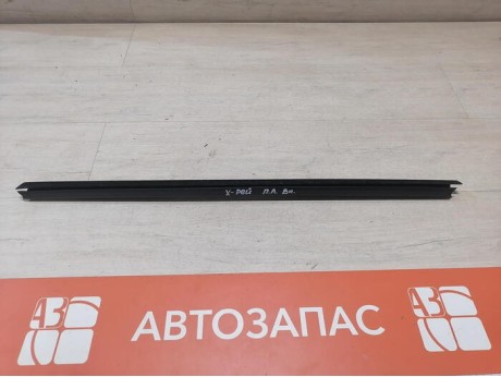 XRay 1 №1 бархотка внутренняя передняя левая