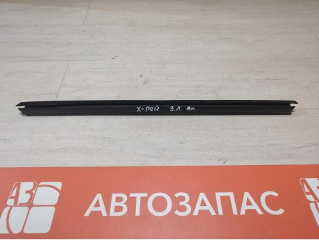 XRay 1 №1 бархотка внутренняя задняя левая