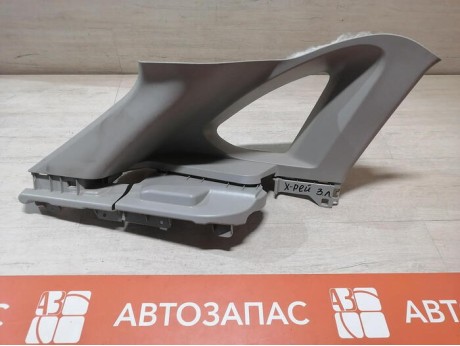 XRay 1 №1 обшивка задней стойки верхняя левая