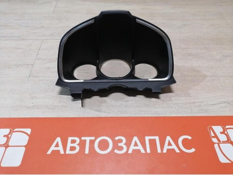 XRay 1 №1 накладка козырек панели приборов