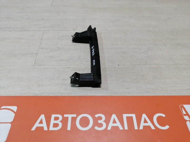 XRay 1 №1 направляющая стекла двери передняя правая