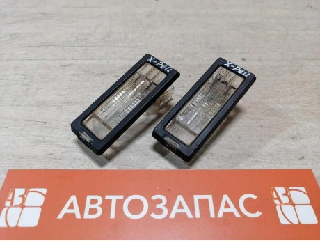 XRay 1 №1 плафон подсветки номера