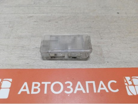 XRay 1 №1 плафон багажника