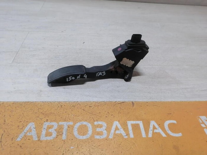 Corolla педаль газа