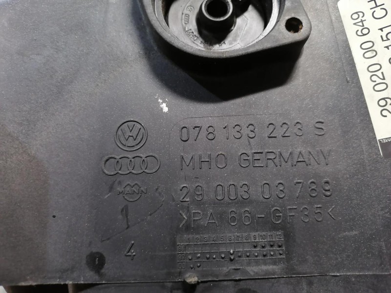 Audi A6 C5 коллектор впускной на двс 2.8