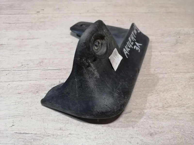 Accent №1 брызговик задний левый