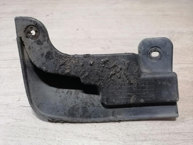 Accent №1 брызговик передний правый