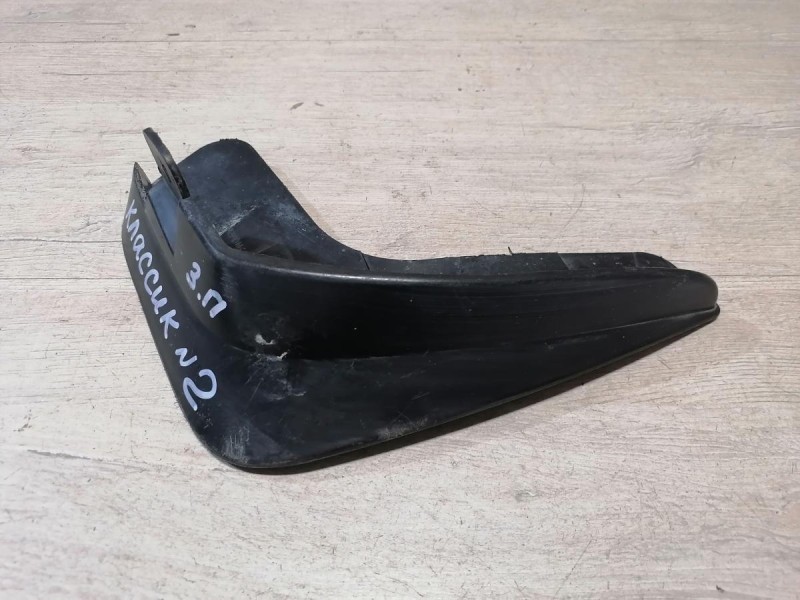 Almera Classic №2 брызговик задний правый
