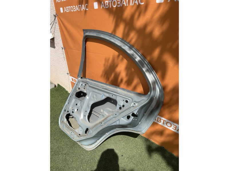 Almera Classic №2 дверь задняя правая