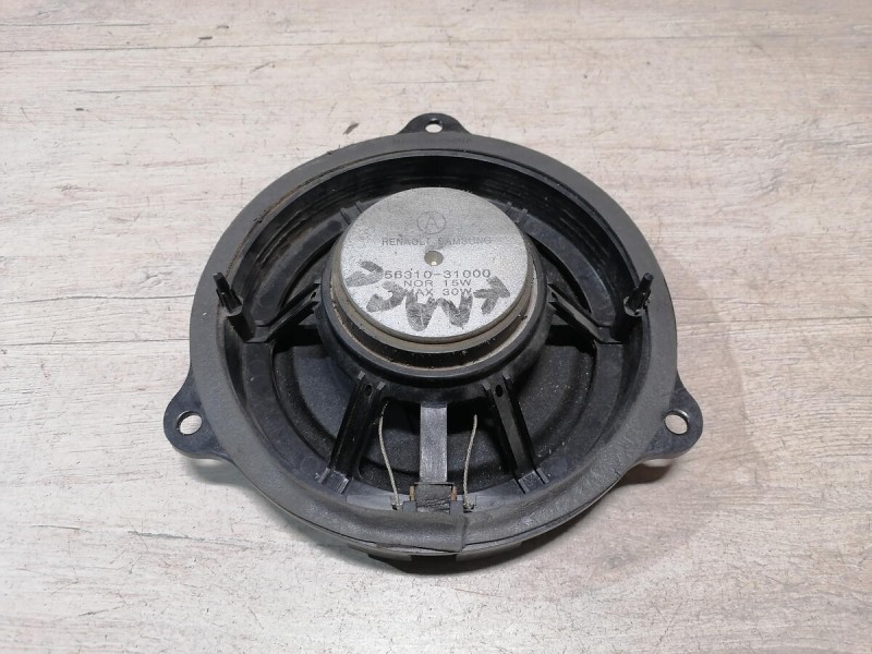 Almera Classic динамик двери