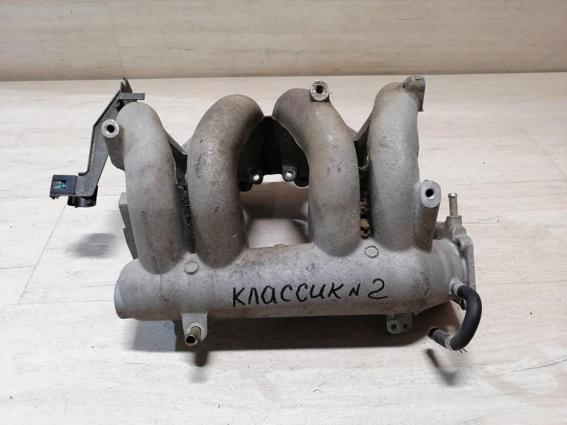 Almera Classic №2 коллектор впускной