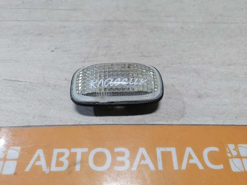 Almera Classic №3 повторитель поворота в крыло